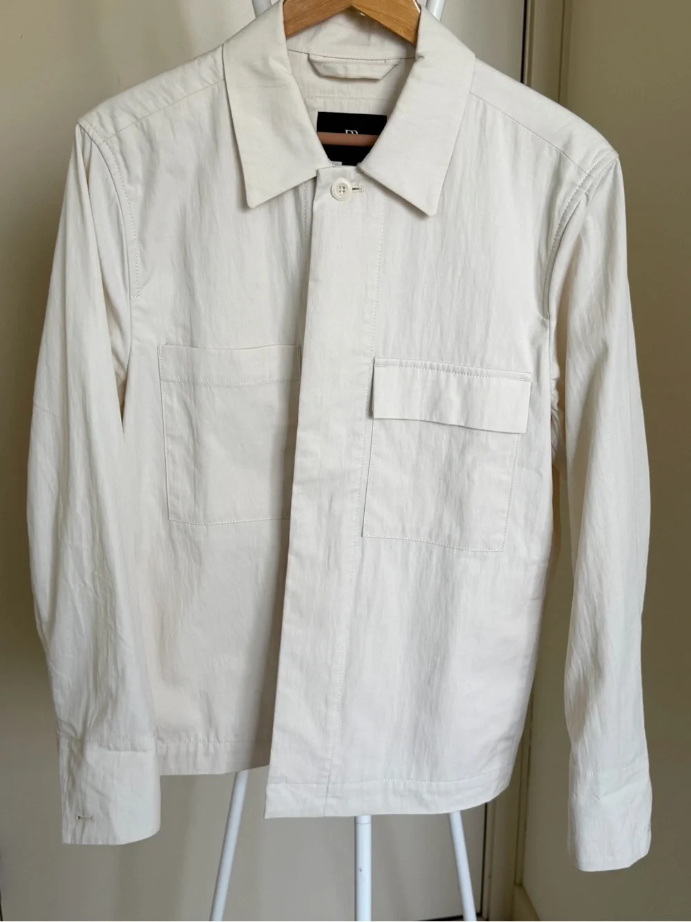 Banana Republic Water Resistant Shirt Jacket in Cream Size S